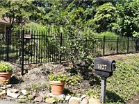 <b>48'' high Alumi-Guard Black 3-Raill Victoria Aluminum Fence with Tri-Ad Finials on each Picket  (special order)</b>